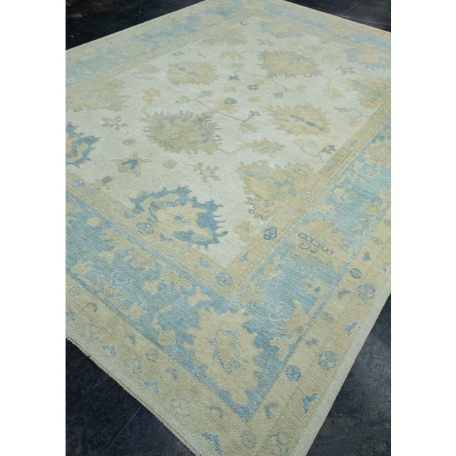 Turkish Turkish Oushak Rug 9' x 12'3" #18598 For Sale - Image 3 of 8