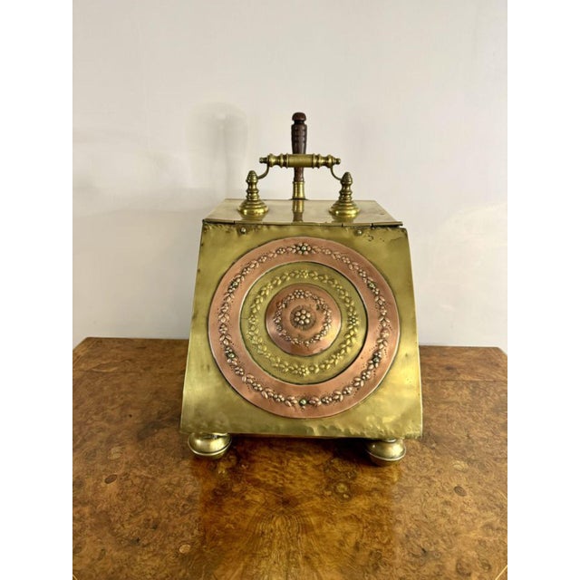 Late 19th Century Antique Victorian Brass and Copper Coal Box, 1880 For Sale - Image 5 of 8