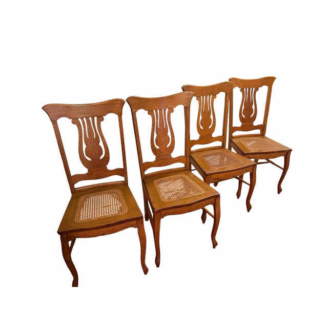 Queen Anne Antique c.1900 Quarter-Sawn Art Nouveau Tiger Oak Lyre Back Cane Dining Chairs. Set of Four For Sale - Image 3 of 8