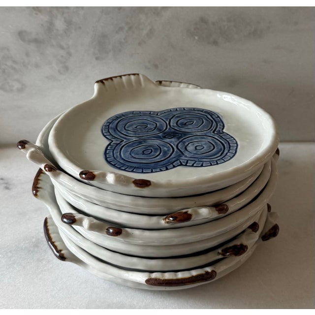 Set of 4 Vintage Happu Pattern Stoneware Chicken Plates Made by Otagiri Japan For Sale - Image 12 of 12