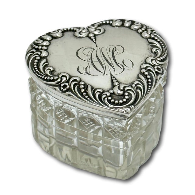 Beautiful Antique Hand Cut Crystal & Sterling Silver Victorian Sweetheart Trinket Box - Circa 1900 For Sale - Image 10 of 12