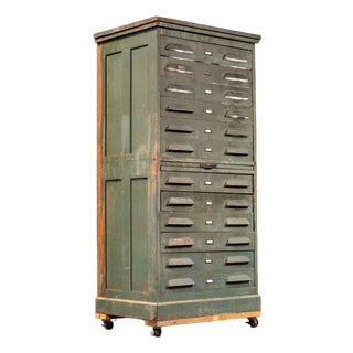 Antique Multi-Drawer Industrial Map Cabinet in Original Green Paint For Sale