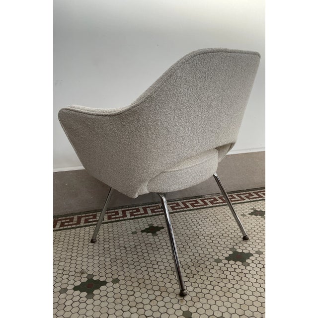 Late 20th Century Vintage Saarinen Attributed Executive Armchair in Boucle For Sale - Image 5 of 12