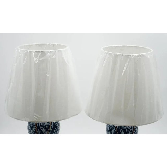 Large Blue and White Ceramic Table Lamps from Ralph Lauren, Set of 2 For Sale - Image 4 of 8