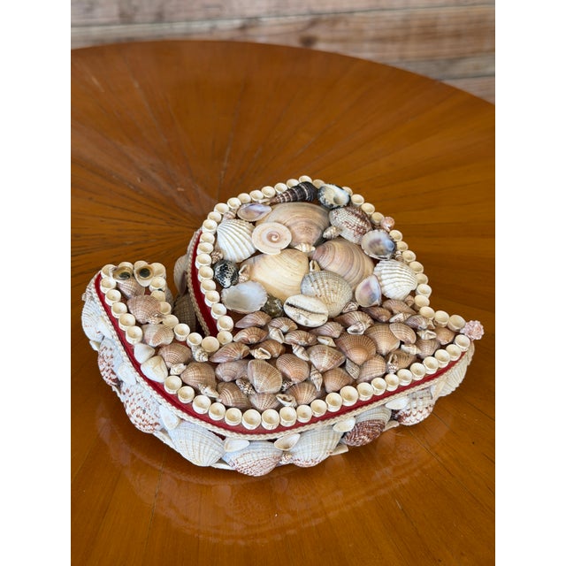 Vintage Coastal Seashell Snail Trinket Box – Florida Kitsch Jewelry Box For Sale - Image 11 of 11
