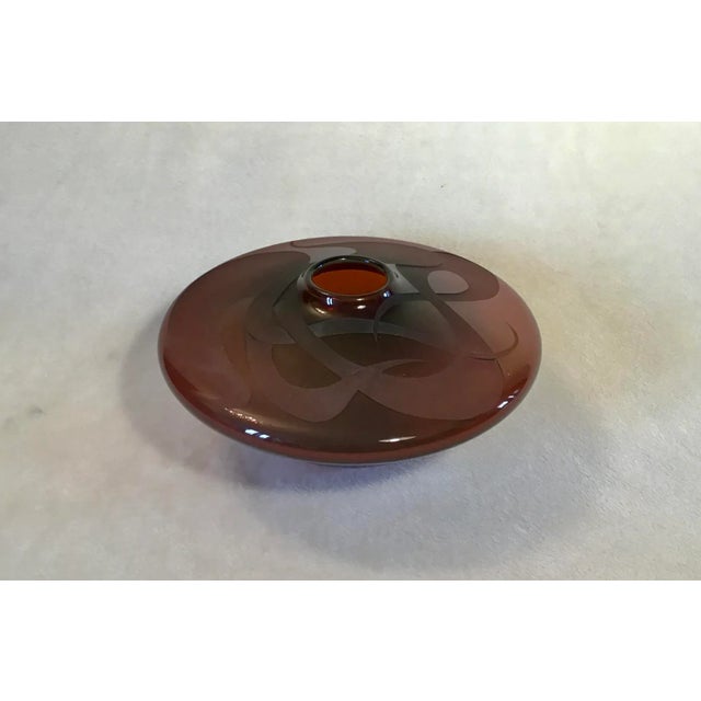 A Craig Campbell bulbous art glass vase. Great looking piece of art glass. This bulbous vase is signed Craig Campbell 58...