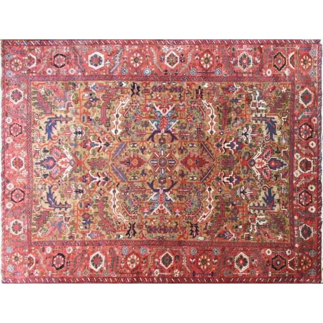 Persian Heriz carpet, in excellent condition with nice high fine pile, vegetable dyed. Great color combination, ( there...