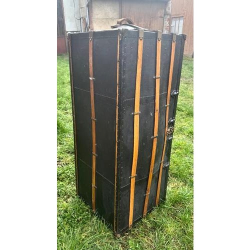 American Cabin Trunk in Wood For Sale - Image 12 of 13