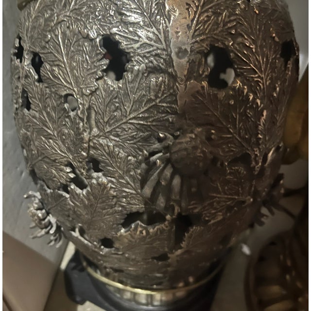 Chinese Mid 20th Century Silver Metal Table Lamp For Sale - Image 3 of 4