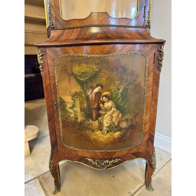 French Victorian Kingwood Display Cabinet, 1880s For Sale - Image 7 of 11