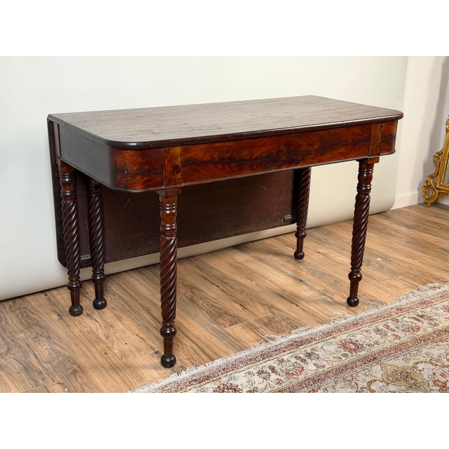 American Classical Mahogany Single Drop-Leaf Table With Spiral-Twist Legs, C. 1830–1845 For Sale - Image 9 of 12