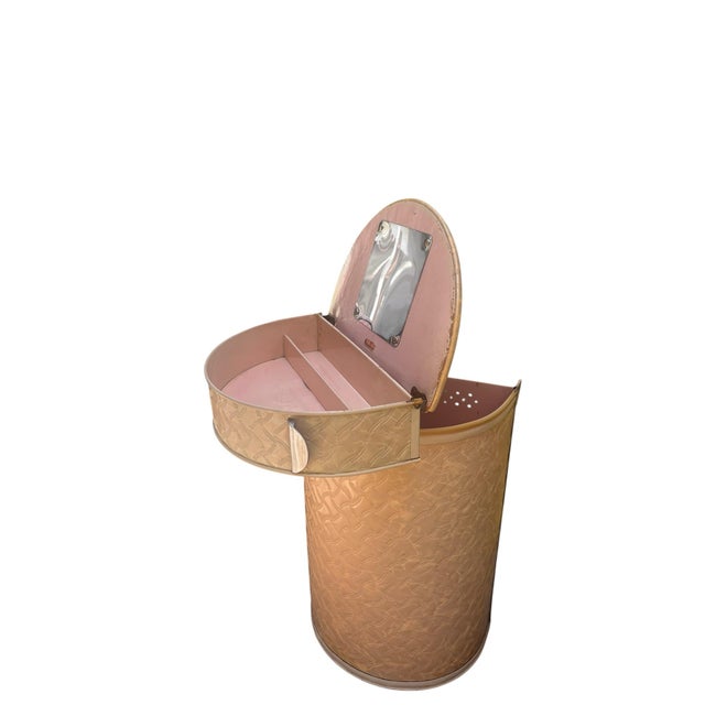 Pearl Wick Pink Vinyl Hamper With Vanity Tray Hollywood Regency 1950s For Sale - Image 4 of 12