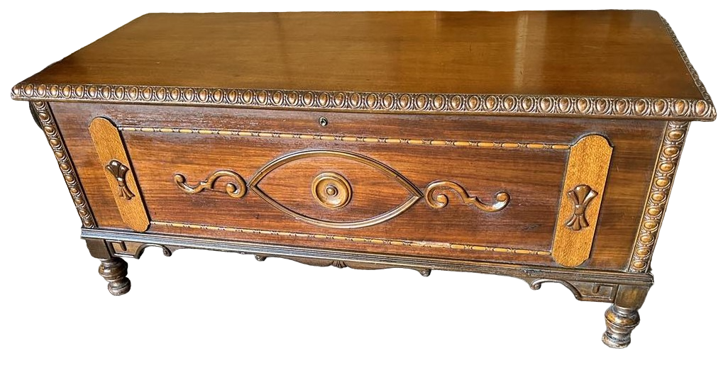 最終値下げ！Real Antique small chert Antique 1920s Spanish Revival Walnut and Burlwood Cedar Chest