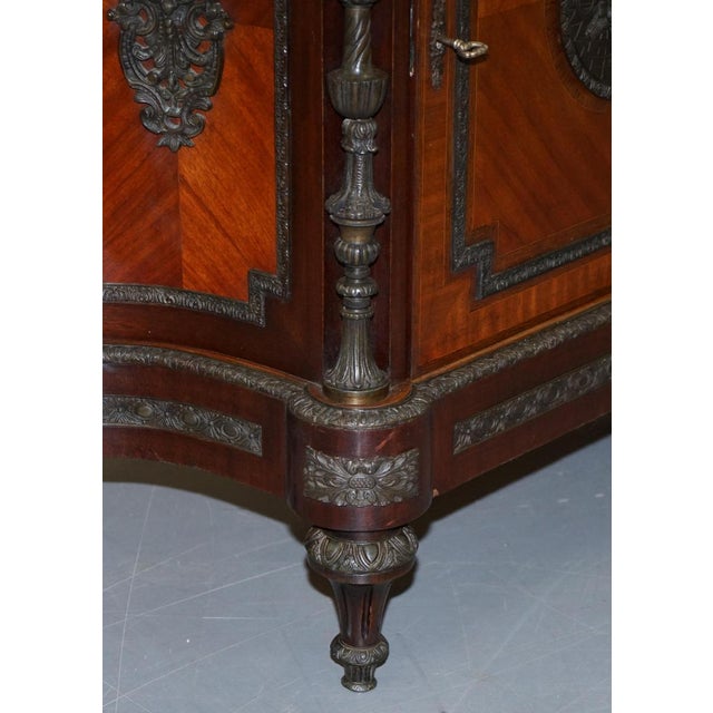 19th-Century French Walnut Sideboard with Marble Top & Bronze Mounts For Sale - Image 14 of 18