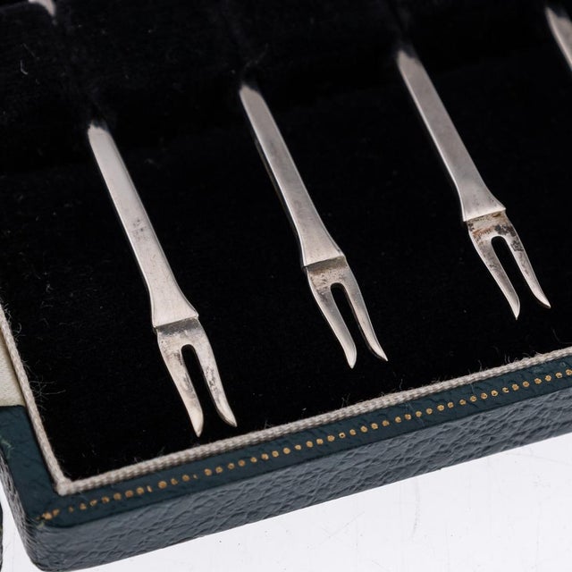 20th Century Silver Cased Cocktail Picks from Garrard, 1986, Set of 12 For Sale - Image 6 of 18