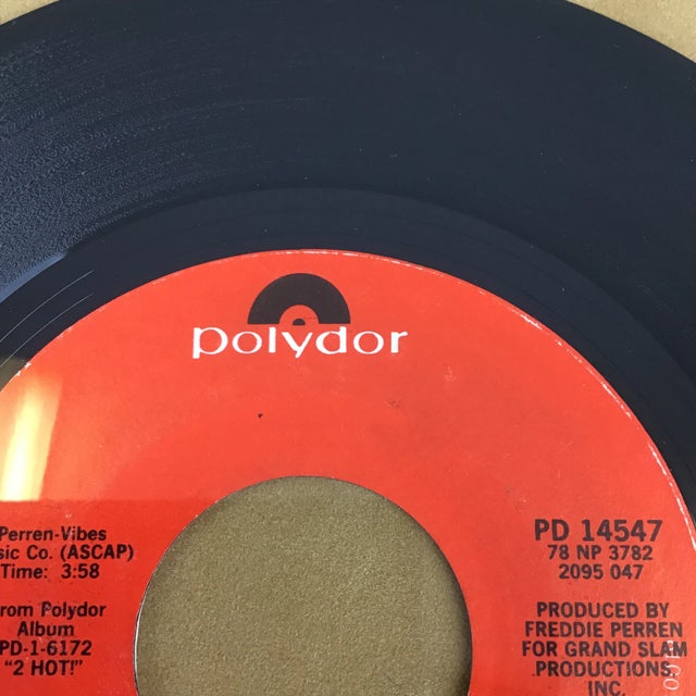 Glass Framed 45 Rpm Record of Reunited by Peaches and Herb For Sale - Image 7 of 13