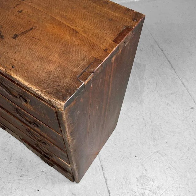 Japanese Meiji Tansu Drawer Cabinet, 1890s For Sale - Image 12 of 13