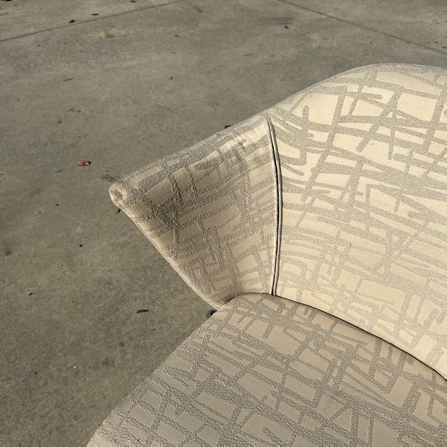 Up for consideration is a beautiful vintage gray abstract Coalesse Steelcase accent chair. This would look lovely in your...