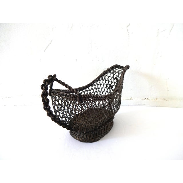 Antique French Wine Bottle Basket With Rope Link Handle For Sale In San Francisco - Image 6 of 11
