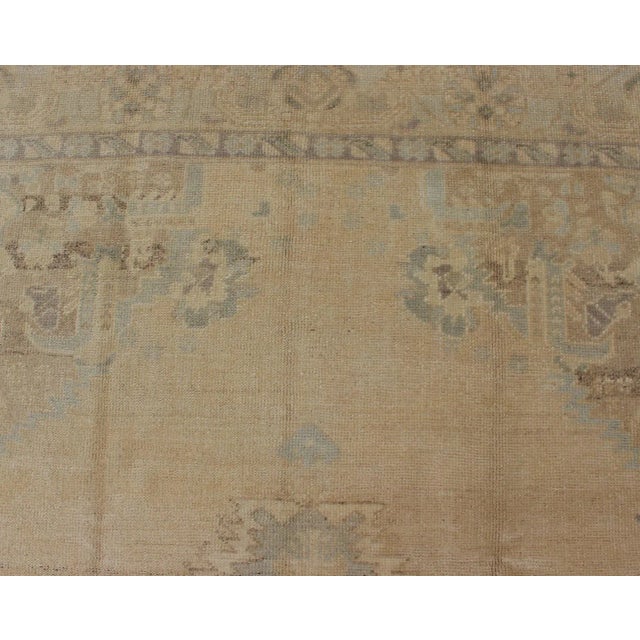 Oushak Vintage Turkish Rug With Faded Central Medallion Design in Cream Colors For Sale - Image 9 of 13