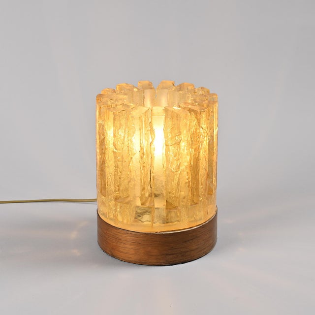 Ice-Effect Resin Lamp with Wooden Base, Italy, 1970s For Sale - Image 14 of 14