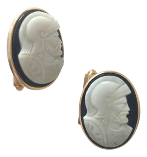 1950s Hand Carved Shell "Knight" Cameo Cufflinks in 14-Karat Gold With Bullet Back Clasp - Set of 2