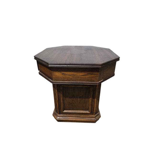 Wood 1980s Ethan Allan Charter Oak Jacobean End Side Table Octagon Rent Table Style For Sale - Image 7 of 16