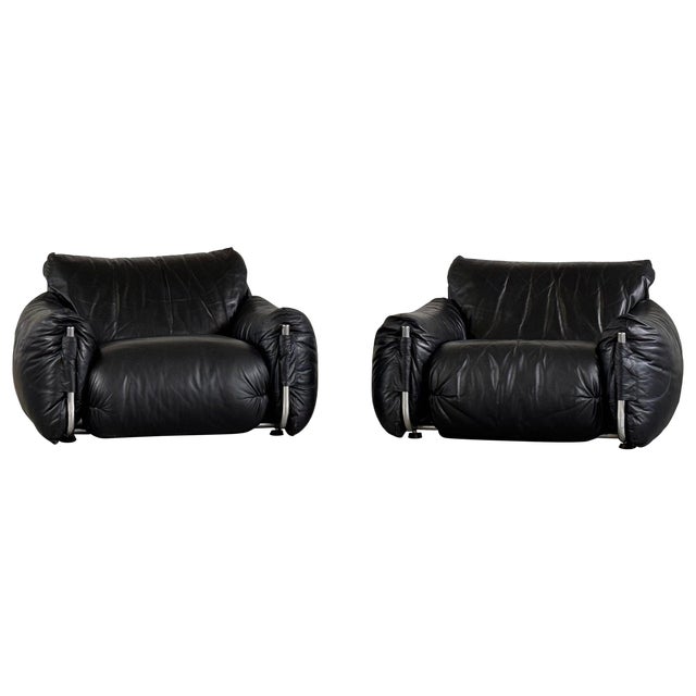 Set of Mid-Century Armchairs by Giuseppe Munari for Poltrona Munari, 1970s For Sale