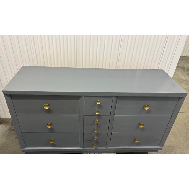 1970s Vintage Mahogany MCM Dresser For Sale - Image 5 of 12