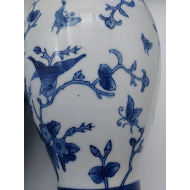 Pair of 1980s Asian Blue & White Vases For Sale - Image 9 of 9