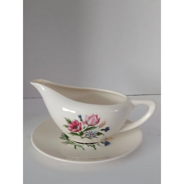 Vintage Gravy Boat With Underplate For Sale - Image 9 of 9
