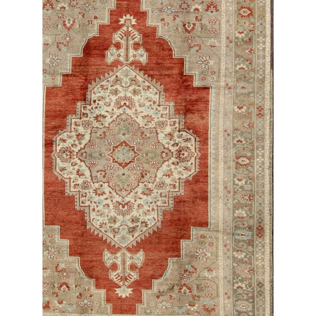 Traditional Vintage Oushak Rug in Soft Red, Light Green, Warm Colors 7'6 X 11' For Sale - Image 3 of 10