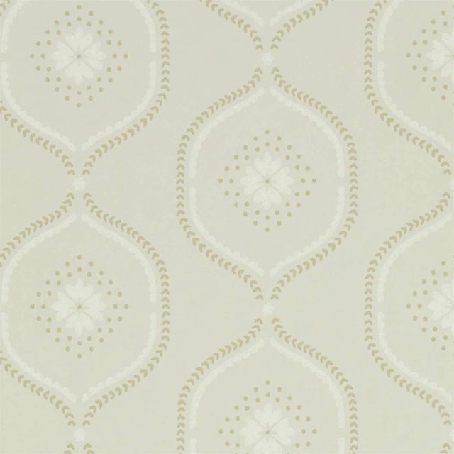 Sanderson Milcombe Wallpaper in Putty For Sale