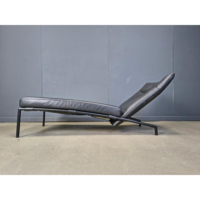 Vintage Black Leather Chaise Longue attributed to Peter Mally for Cor, 1990s For Sale - Image 4 of 13