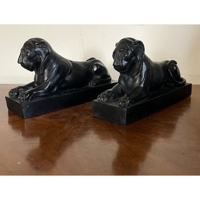 Traditional Antique George III Wedgwood Black Basalt Models of the Capitoline or Egyptian Lions Circa 1780 For Sale - Image 3 of 9