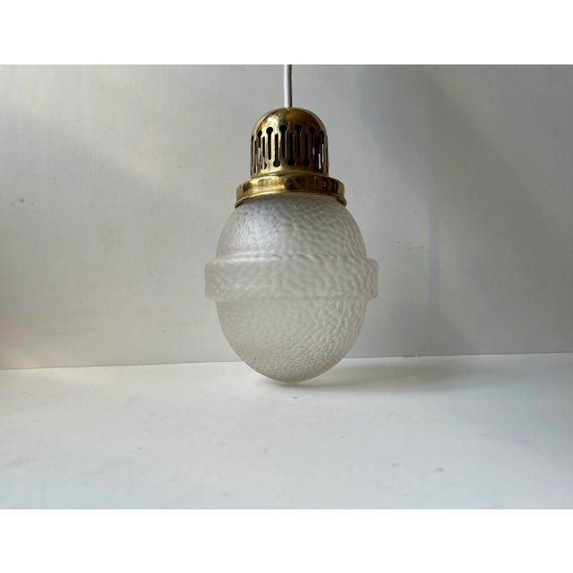 Metal Scandinavian Art Deco Pendant Lamp in Brass and Lizard Glass, 1930s For Sale - Image 7 of 12