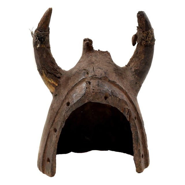 Early 20th Century Early 20th Century Senufo Helmet Mask with Horns Côte d'Ivoire For Sale - Image 5 of 6