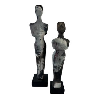 Late 20th Century Contemporary ’Goddesses’ Cycladic Style Ceramic Sculptures by Cynthia Aldrich - Set of 2 For Sale