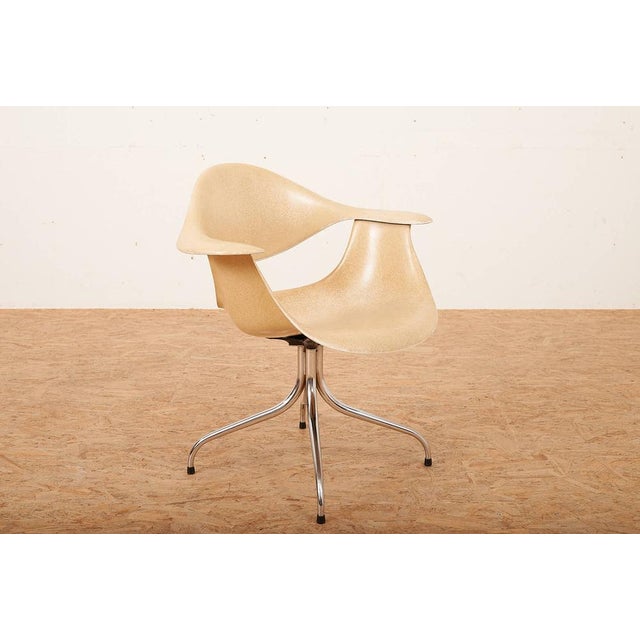 Mid 20th Century DAF Chair in Fiberglass by George Nelson for Herman Miller, 1958 For Sale - Image 5 of 14