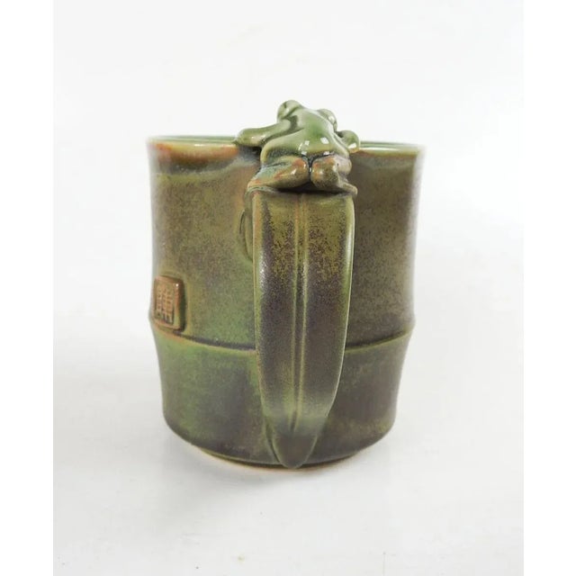 Rustic V Chin Blue Olive Green Porcelain Studio Pottery Mug Vorakit Chinookoswong For Sale - Image 3 of 8