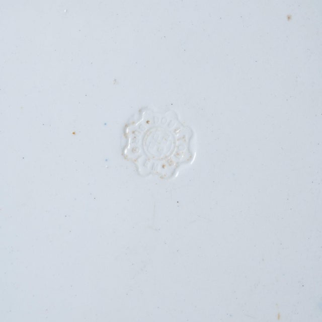 Late 19th Century A Pair of English Blue Willow Platters For Sale - Image 5 of 7