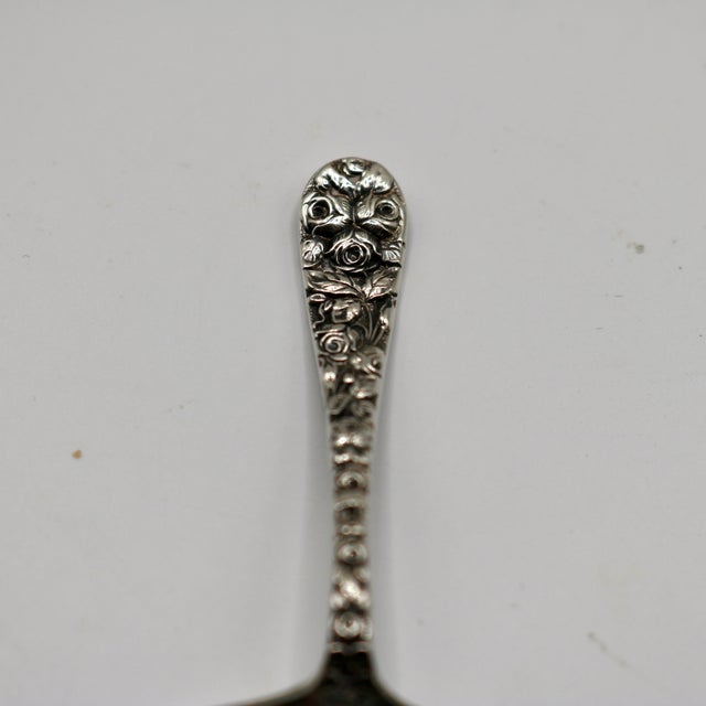 Antique Schofield "Baltimore Rose" Sterling Silver 4" Heart-Shaped Tea Caddy Spoon For Sale - Image 4 of 11