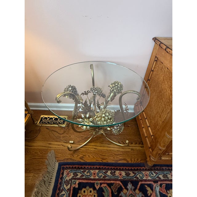 Hans Kögl Vintage Illuminated Gilt Metal Floral Side/Cocktail Table, in the Manner of Hans Kögl, C. 1960s–70s For Sale - Image 4 of 12