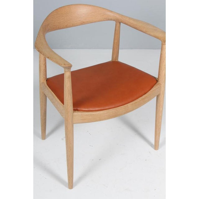 JH503 The Chair in Oak and Leather Hans J. Wegner for PP Møbler, 1960s For Sale - Image 6 of 10