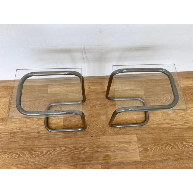 Gold Bauhaus Tubular Steel Chrome Side Tables with Glass, 1930s, Set of 2 For Sale - Image 8 of 9