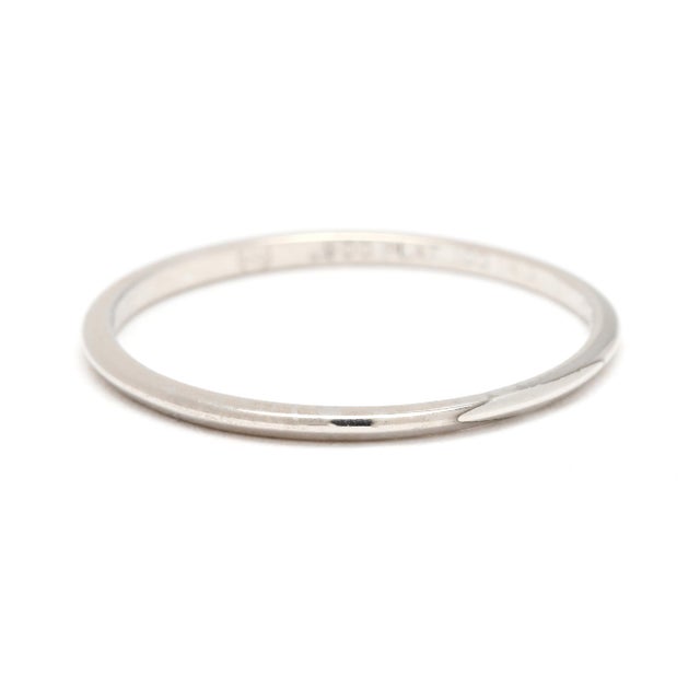 Art Deco 1970s Art Deco Knife Edge Thin Band Ring, Platinum, Ring Size 6.5 For Sale - Image 3 of 8