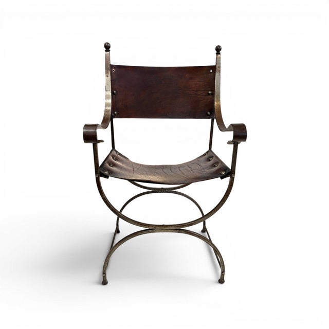 Early 20th Century Pair of Savonarola Style Chairs For Sale In New Orleans - Image 6 of 7