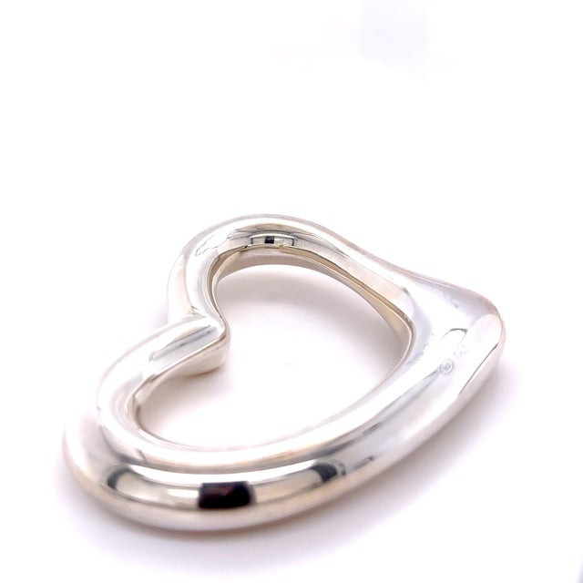 Contemporary Tiffany & Co. Sterling Silver Elsa Peretti Open Heart Baby Rattle 45.06g For Sale - Image 3 of 7