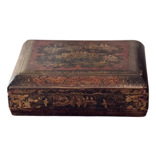 19th Century Chinoiserie Painted Lacquer Box With Figural and Floral Decoration For Sale