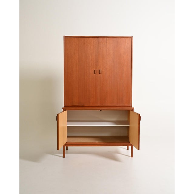 Scandinavian Teak Wardrobe, 1960s For Sale - Image 3 of 10